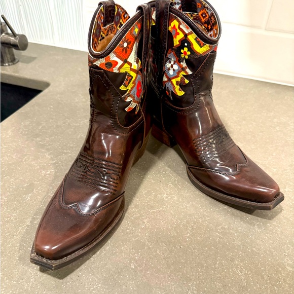 Women’s size 8 Circus NY by Sam Edelman Josephina Western Boots in Chestnut. - Picture 1 of 6